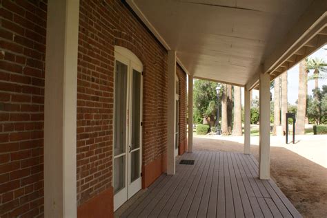 Front Porch Main House Historic Sahuaro Ranch Glendale Az Maine House Front Porch House