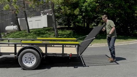 Gorilla-Lift 2-Sided Tailgate Lift Assist, Model# 40101042G - YouTube