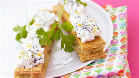 Mille Feuille La Ricotta Et La Rhubarbe Facile D Couvrez Les