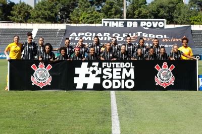 Corinthians X Ferrovi Ria Campeonato Brasileiro Feminino