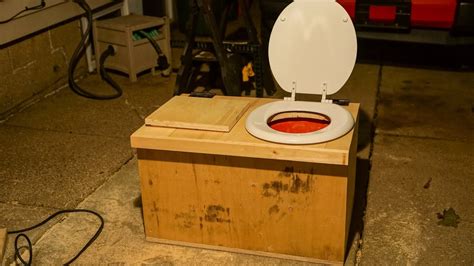 Diy Building A Composting Sawdust Toilet For The Guest Cabin 8 22