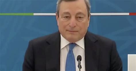 Priorità a scuole e attività all aperto Draghi la svolta sulle