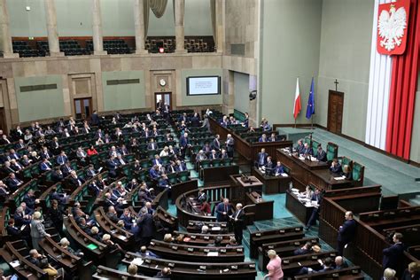 Dyskusja w Sejmie nad wotum nieufności dla Zbigniewa Ziobry