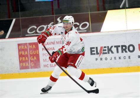 Hc Slavia Praha Report Ze Z Pasu Vset N Slavia Ani Knotk V