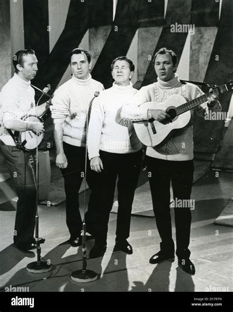 Clancy Brothers Irish Folk Group In 1965 Stock Photo Alamy