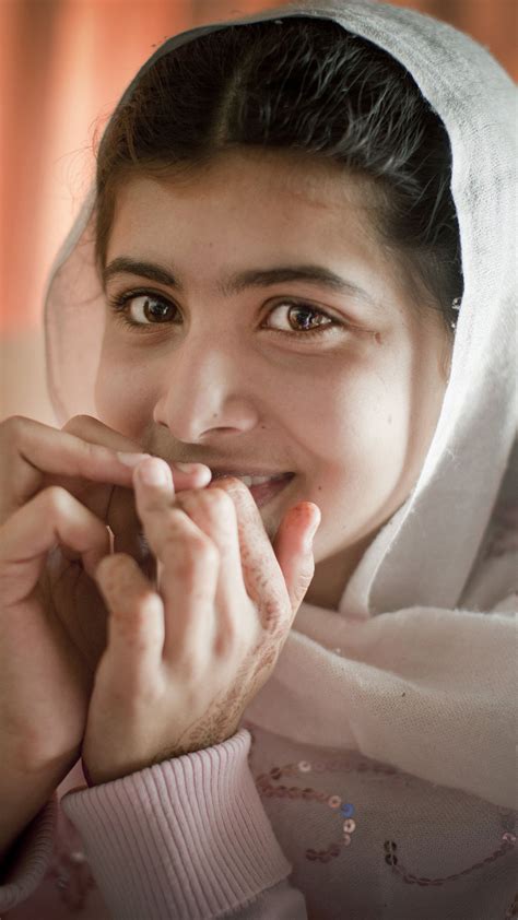 Women Who Inspire Us Malala Yousafzai Women In History Inspirational Women