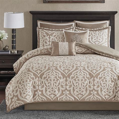 Madison Park Odette Cozy Comforter Set Jacquard Damask Medallion Design