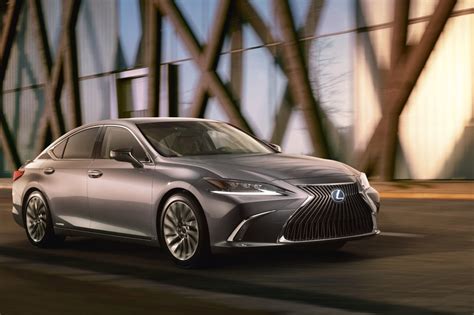 The All New Es Transformed For The World Lexus Canada