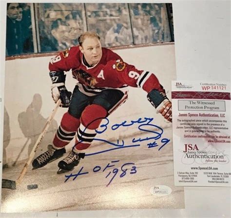 Bobby Hull Autographed Hockey Memorabilia NHL Merchandise