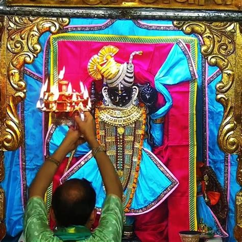 Knowledge Of Bhagavad Gita On Instagram Today S Rajbhog Arati Darshan