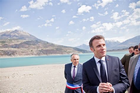 Plan Eau Lessentiel Des Mesures Pr Sent Es Par Emmanuel Macron