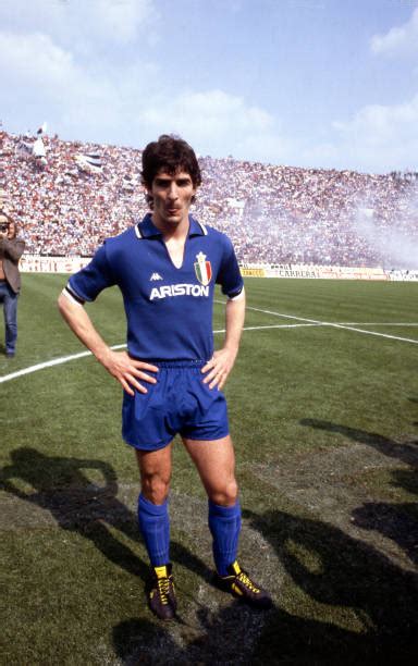 Paolo rossi juventus photos and premium high res pictures – Artofit