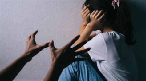 The Truth Behind Family Estrangement: 15 Reasons Adult Kids Cut Off ...