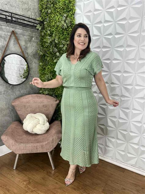 VESTIDO ELIS EM TRICÔ MALHA RETILÍNEA BELLY MODA