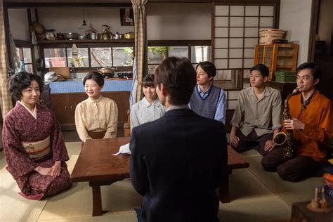 連続テレビ小説「虎に翼」第99話。猪爪家を訪問した航一（岡田将生）（c）nhk ― スポニチ Sponichi Annex 芸能