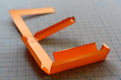 Build 3D paper letters from a nifty font | How About Orange