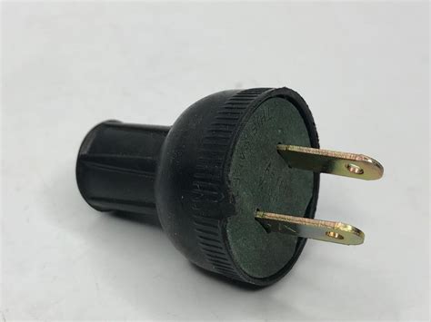 Round Electrical Male Plug 2 Prong Plug Heavy Duty 220v 5 Ampere