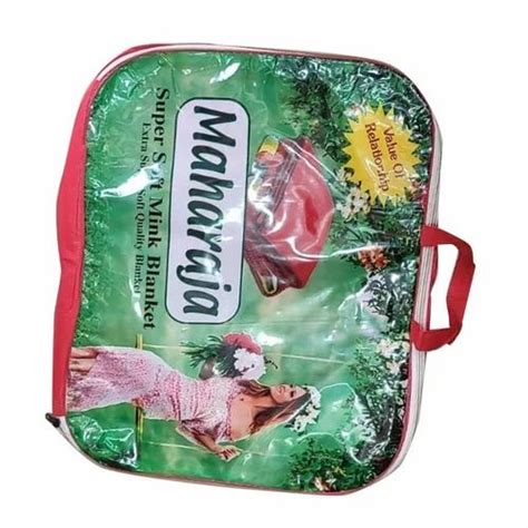 Zipper Printed Polypropylene Loop Handle Garment Packaging Bag For