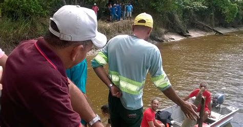 G Pescador Morre Afogado Ap S Bote Virar Em Rio No Sul Da Bahia