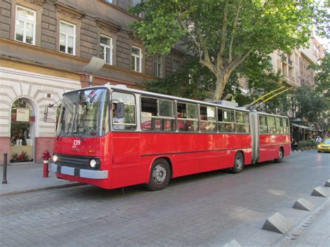 Ikarus 280t Bkv Budapest 239 20 07 2015 Budapest Bus Bild De