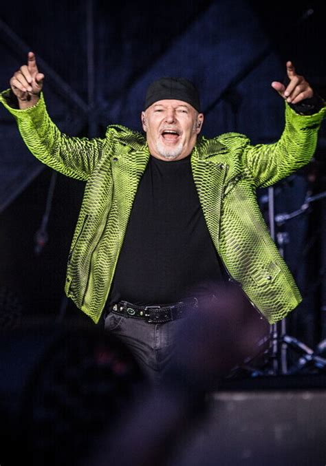 News Radioitalia Vasco Rossi Nuova Data A Bari I Concerti Negli