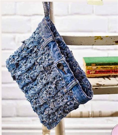 Recycled Jeans Bag Free Crochet Pattern And Yarn Tutorial Hanjan