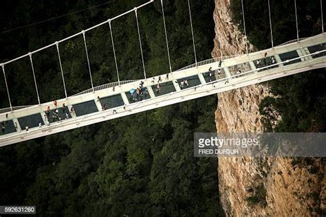 Glass Bridge Of Zhangjiajie Photos And Premium High Res Pictures Getty Images