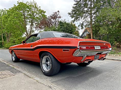 Dodge Challenger A Gallery