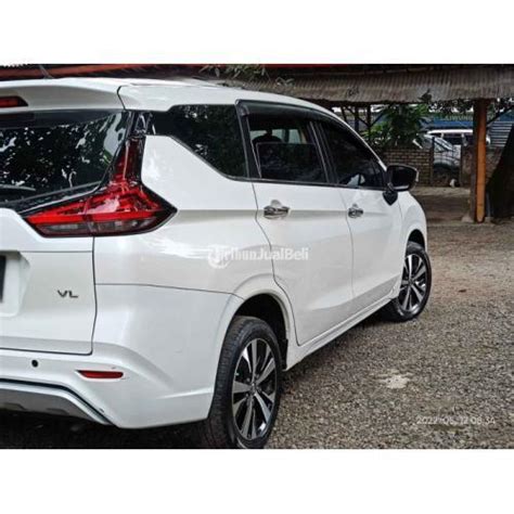 Mobil Nissan Livina Vl Matic Bekas Mulus Rapi Terawat Surat