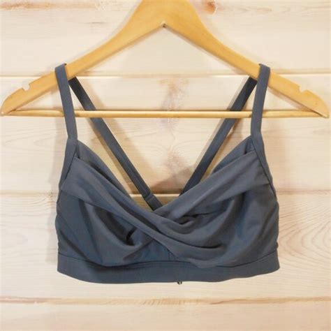 Athleta Swim Athleta Size B C Twister Bikini Top Underwire Adjustable Straps Athletic