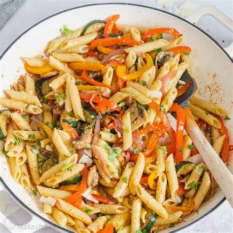 Easy Pasta Primavera Recipe - NatashasKitchen.com