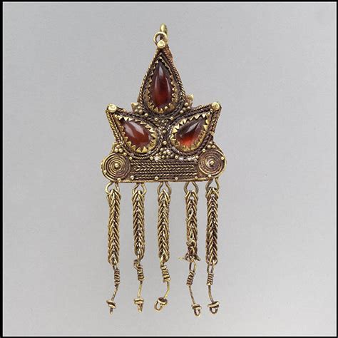 Earring | Sarmatian | Early Medieval Period - Helenistic | The ...