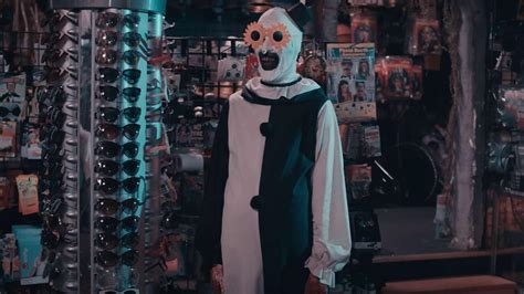 Horrorfilm Terrifier 2 Laat Mensen Flauwvallen In De Bioscoop