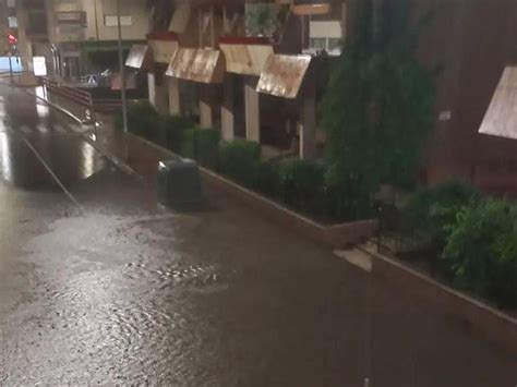 La Lluvia Causa Da Os En Las Playas De Guilas Y Dejan Litros Por