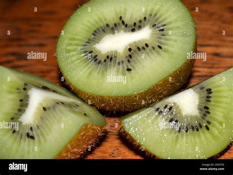 Sliced Kiwifruit Hi Res Stock Photography And Images Alamy