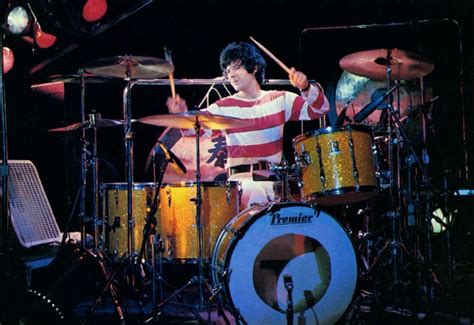 clem burke controlled craziness modern drummer magazine