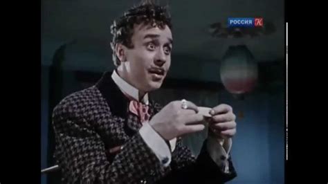 За двумя зайцами: Какой умный!!! Аж страшно... - YouTube