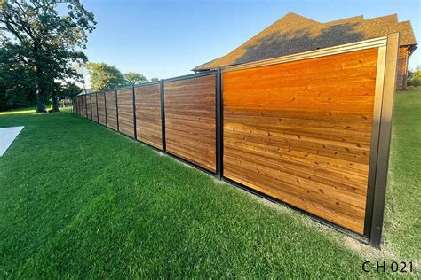 Build A Wood And Metal Fence The Easy Way Perimtec