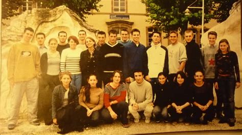 Photo de classe DUT TECH DE CO 1ère année Groupe 2 de 2003 Cfa Iut