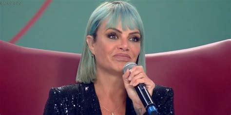 Valentina conhece podridão de Dayane fica perplexa se arrepende