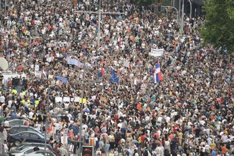 Protesti Srbija Protiv Nasilja U Vi E Gradova Mina