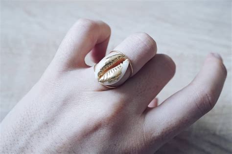 Et voici la bague CAURI en gold filled La dernière création tout