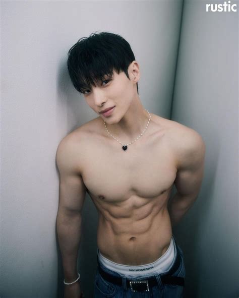 간현배 KAN HYEON BAE Garotos sensuais Anime masculino Masculino