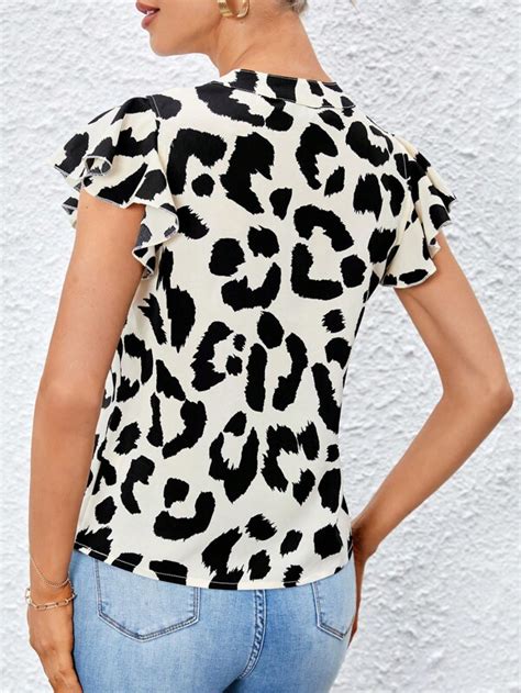 SHEIN Privé Blusa con estampado de leopardo de cuello notch de manga