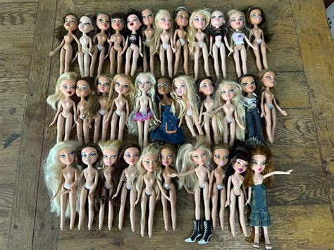 BRATZ DOLL JOB Lot Mostly Naked X 33 Dolls 122 00 PicClick UK