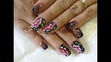 Decoração unhas preta e nude e Florzinha de carga dupla traços YouTube