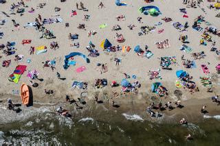 Armagedon nad Bałtykiem Takich tłumów na plażach dawno nie było