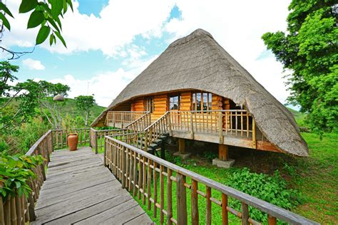 Kyaninga Lodge, Kibale - Coral Tree - Uganda Safari Holidays
