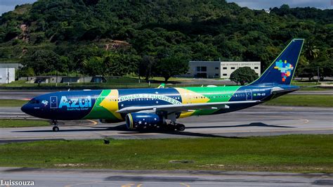 Azul Airlines A Pr Aiv Taxxing To The Gate Photo T Flickr