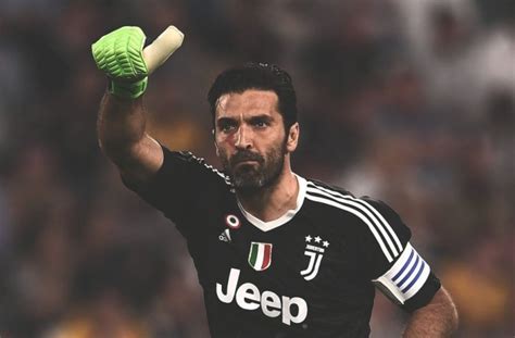 Termasuk Gianluigi Buffon 5 Kiper Veteran Yang Tampil Ciamik Musim Ini